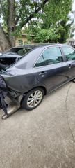 2014 Toyota Camry XLE - Primary Damage Right Image